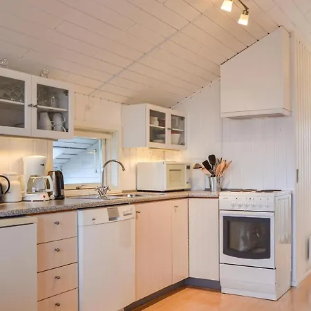Stunning In W/ 2 Bedrooms Skibby